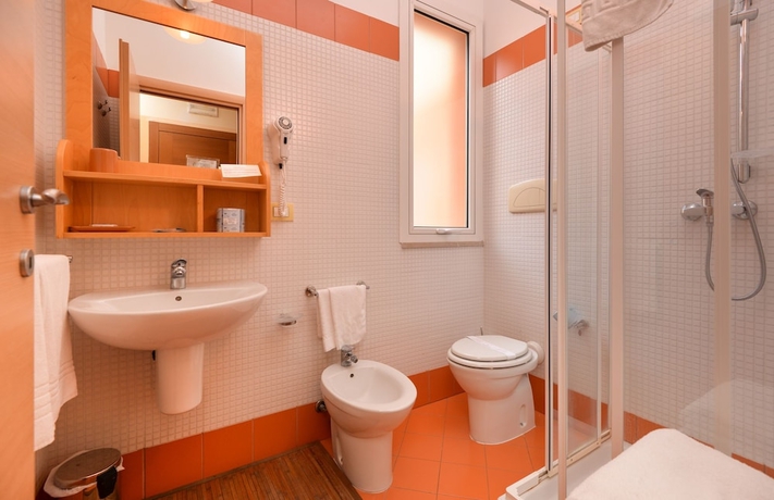 Imagen de la habitación del Hotel Il Tabacchificio. Foto 17