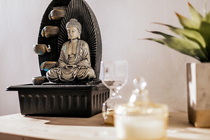 Imagen de la piscina del Hotel Il Tesoro Smart Suite and Spa. Foto 17