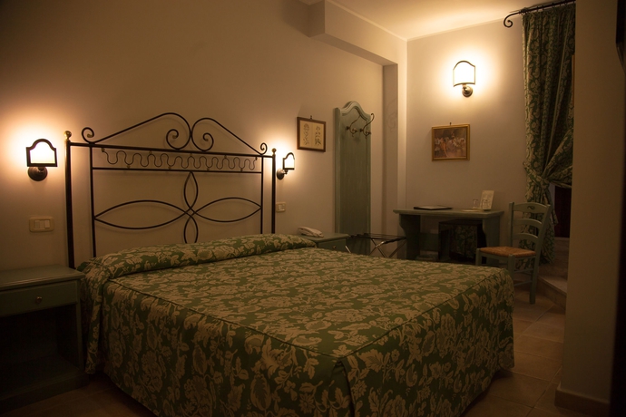 Imagen de la habitación del Hotel Il Tiglio. Foto 13