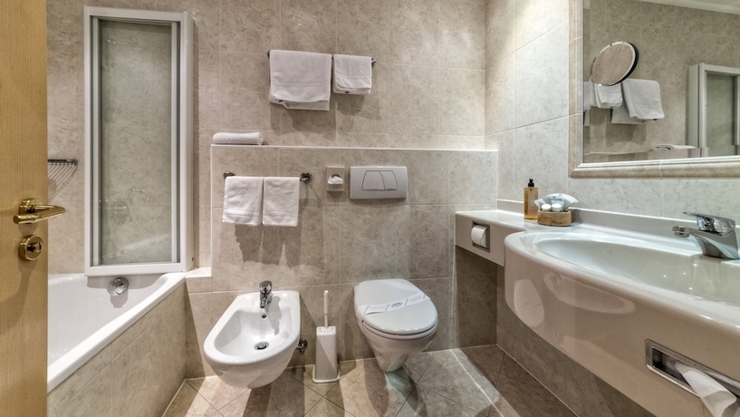 Imagen de la habitación del Hotel Il Tyrol. Foto 7