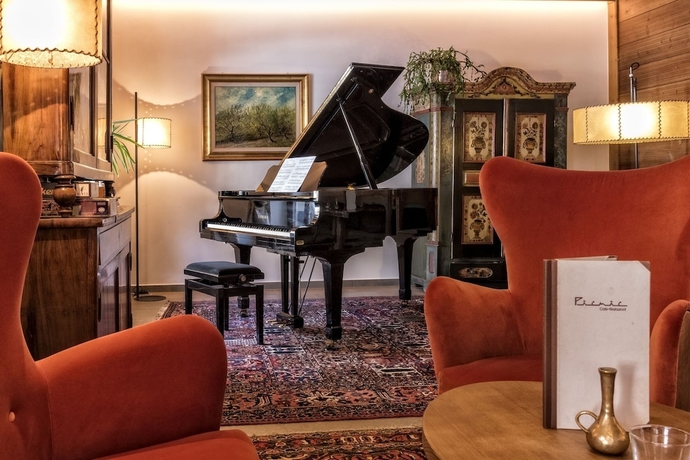 Imagen de los interiores del Hotel Il Tyrol. Foto 17