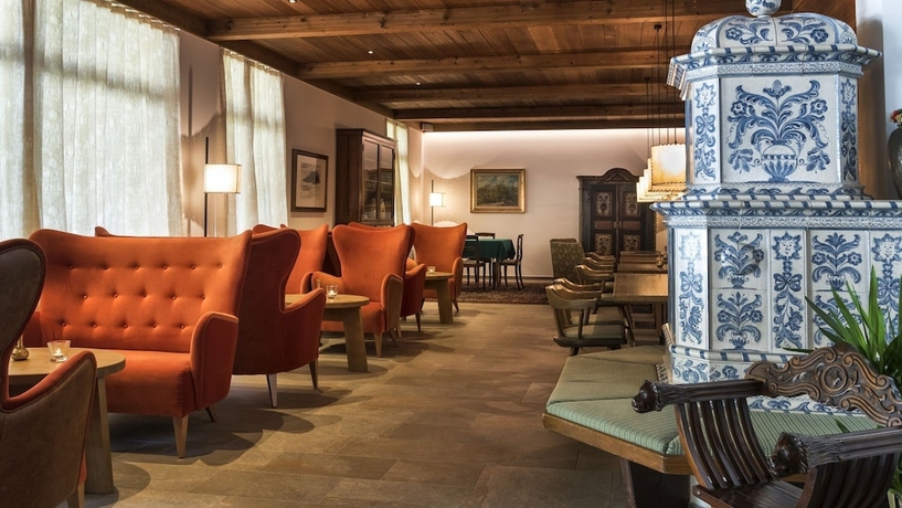 Imagen de los interiores del Hotel Il Tyrol. Foto 19