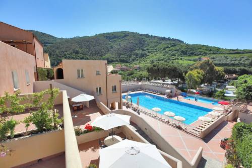 Imagen de la habitación del Hotel Il Villaggio Di Giuele. Foto 2