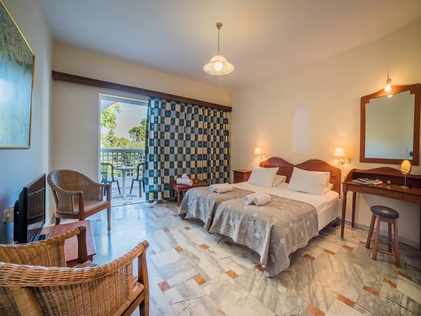 Imagen general del Hotel Ilaria, Kalamaki. Foto 8