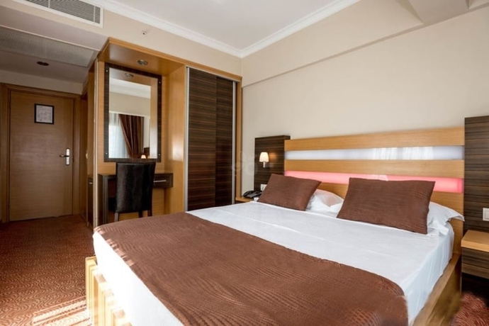 Imagen de la habitación del Hotel Ilayda. Foto 18