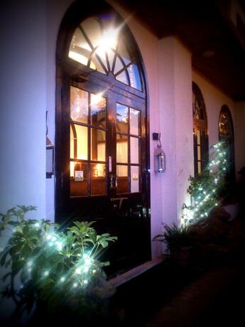 Imagen general del Hotel Ilbert Manor. Foto 7