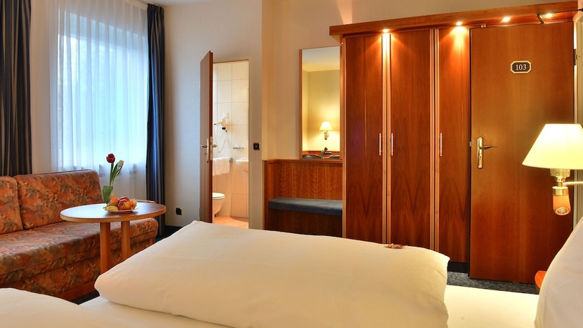 Imagen de la habitación del Hotel Ilbertz. Foto 8