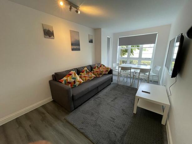 Imagen del bar/restaurante del Hotel Ilford Grand Hotel. Foto 15