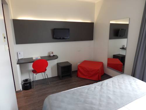 Imagen de la habitación del Hotel Ilga. Foto 15