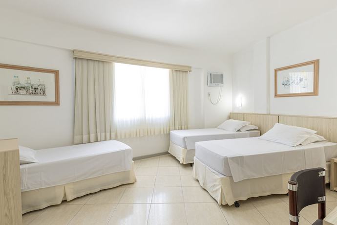 Imagen de la habitación del Hotel Ilha Da Madeira. Foto 13