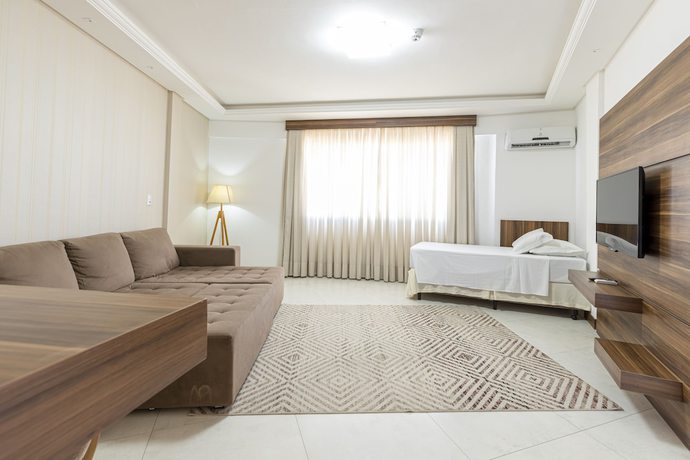 Imagen de la habitación del Hotel Ilha Da Madeira. Foto 17