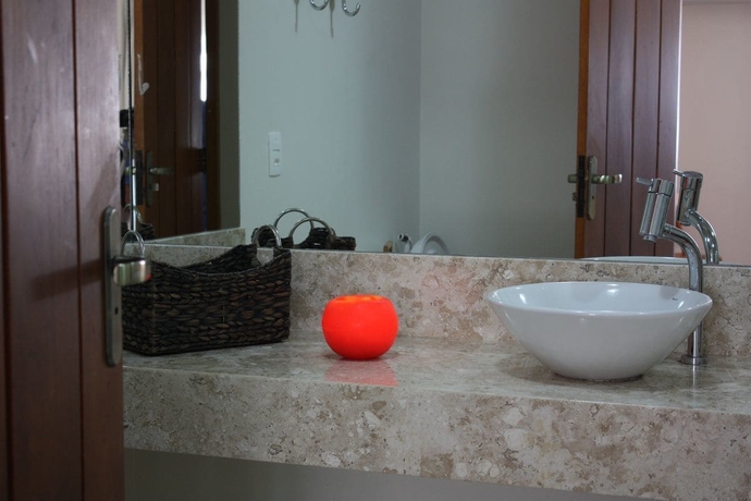 Imagen de la habitación del Hotel Ilha Deck. Foto 10