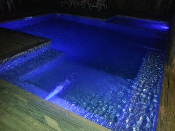 Imagen de la piscina del Hotel Ilha Deck. Foto 19