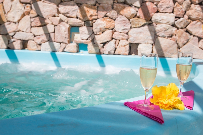 Imagen de los exteriores del Hotel Iliada Odysseas Resort. Foto 12