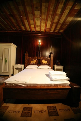 Imagen general del Hotel Iliada, Tirana. Foto 1
