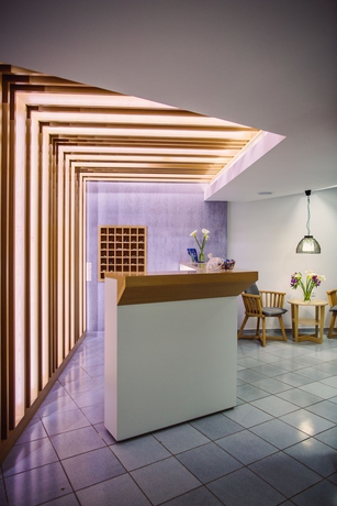 Imagen de los interiores del Hotel Iliana. Foto 14