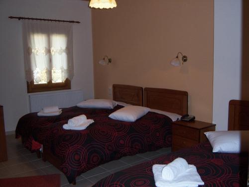Imagen de la habitación del Hotel Ilianna. Foto 7