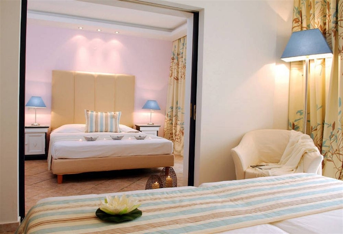 Imagen de la habitación del Hotel Ilio Mare Resort. Foto 5