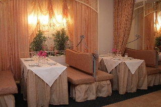 Imagen del bar/restaurante del Hotel Iliochari. Foto 3