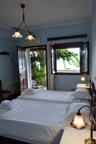 Imagen de la habitación del Hotel Ilion. Foto 2