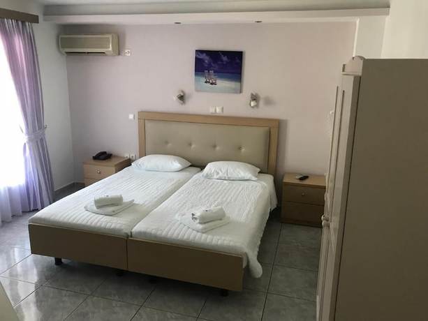Imagen de la habitación del Hotel Ilion, Naxos. Foto 4
