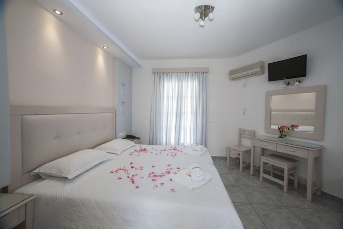 Imagen de la habitación del Hotel Ilion, Naxos. Foto 11
