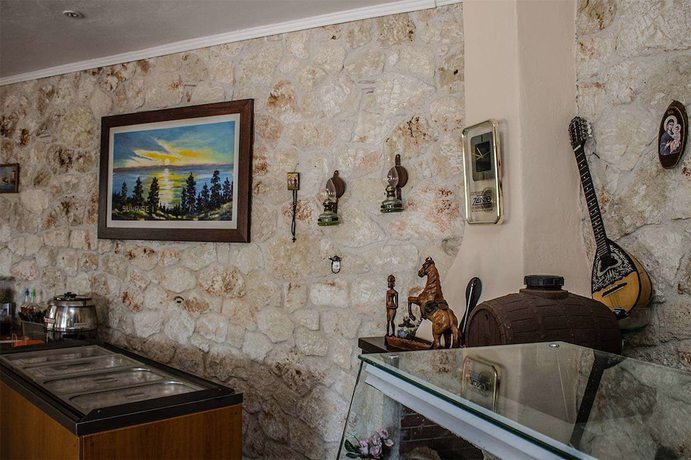 Imagen del bar/restaurante del Hotel Ilios, Kriopigi. Foto 2