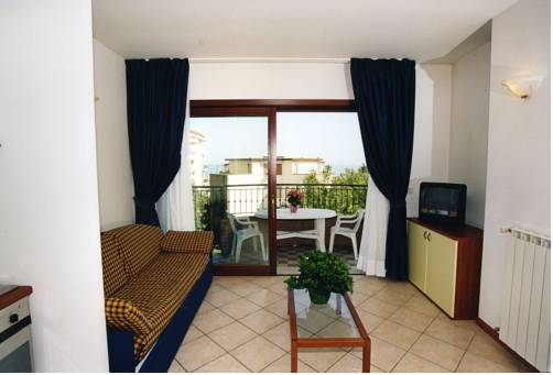 Imagen de la habitación del Hotel Ilios Residence. Foto 2