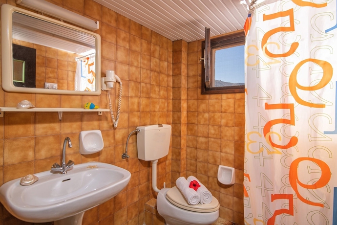 Imagen de la habitación del Hotel Iliostasi Beach Apartments. Foto 7