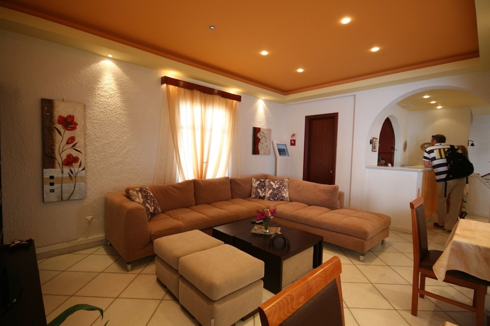 Imagen de los interiores del Hotel Iliovasilema, Naxos. Foto 19