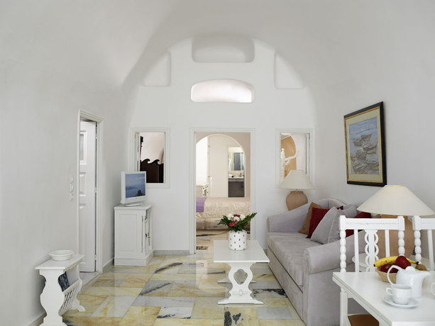 Imagen general del Hotel Iliovasilema Suites. Foto 16