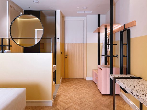 Imagen de la habitación del Hotel Iliria Boutique. Foto 6