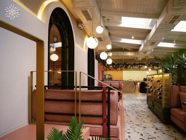 Imagen del bar/restaurante del Hotel Iliria Boutique. Foto 2