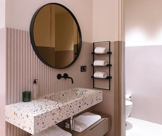 Imagen de la habitación del Hotel Iliria Boutique. Foto 13