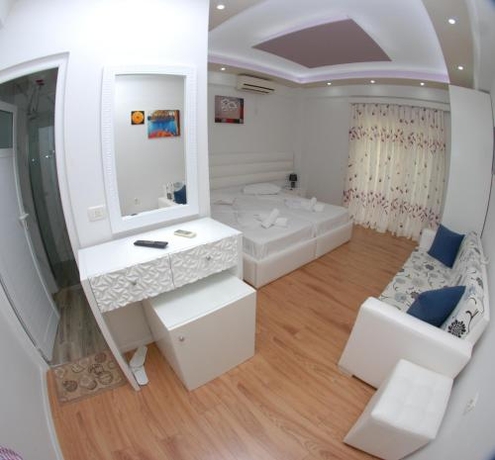 Imagen general del Hotel Iliria, Sarande. Foto 1