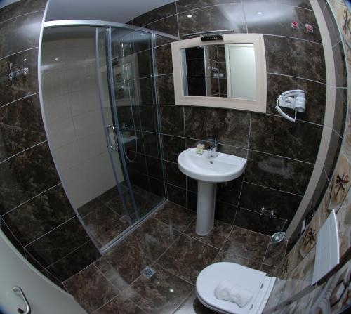 Imagen de la habitación del Hotel Iliria, Sarande. Foto 8