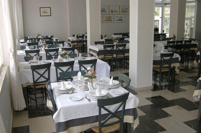 Imagen general del Hotel Ilis. Foto 4