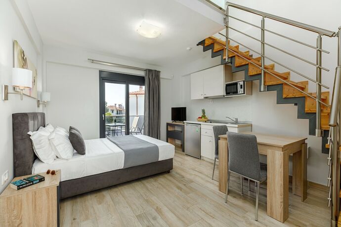 Imagen de la habitación del Hotel Ilis Villas. Foto 15