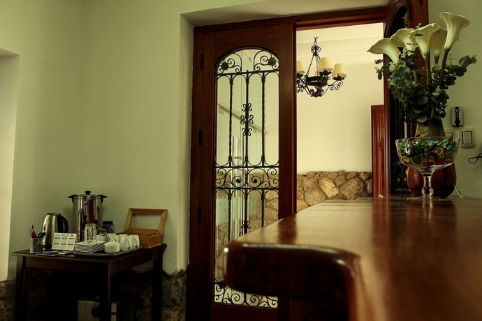 Imagen de los interiores del Hotel Illa. Foto 19