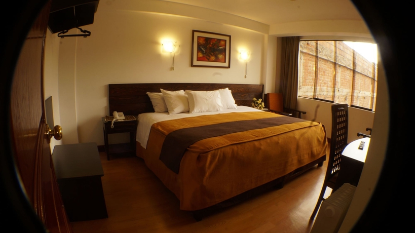 Imagen de la habitación del Hotel Illas Inn. Foto 9