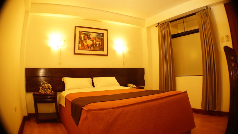 Imagen de la habitación del Hotel Illas Inn. Foto 13