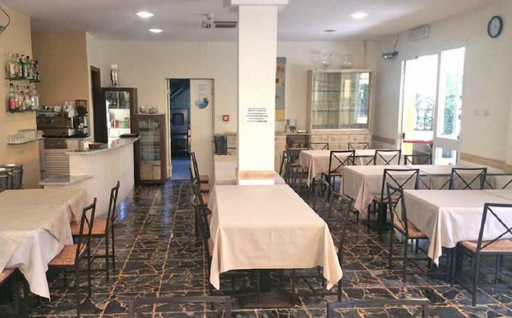 Imagen del bar/restaurante del Hotel Illi. Foto 3