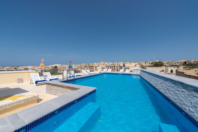 Imagen de la piscina del Hotel Il-logga Boutique. Foto 19