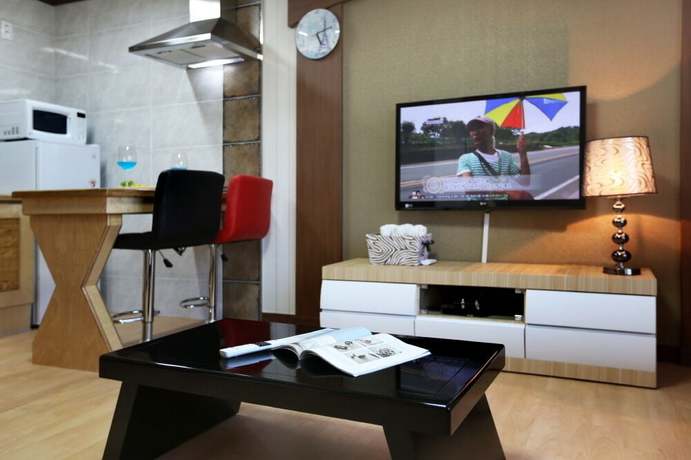 Imagen de la habitación del Hotel Illua Pension. Foto 9