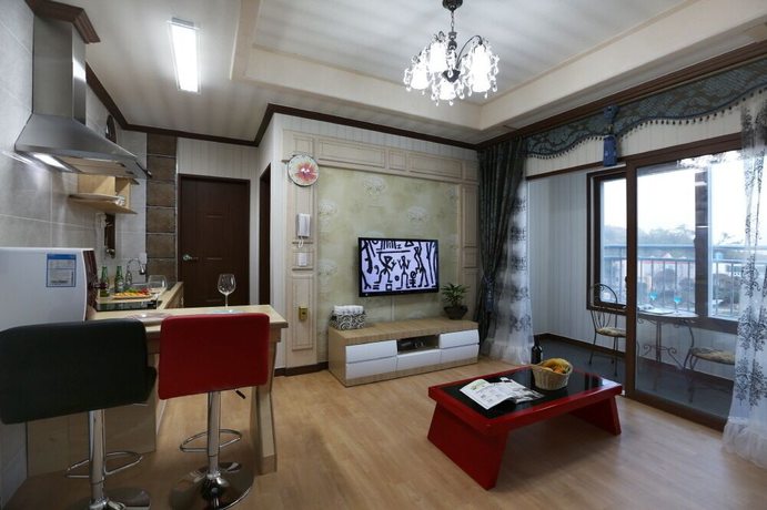 Imagen de la habitación del Hotel Illua Pension. Foto 13