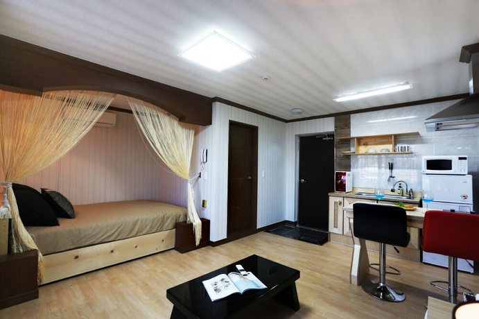 Imagen de la habitación del Hotel Illua Pension. Foto 20