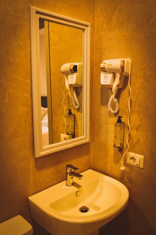 Imagen de la habitación del Hotel Illyrian Boutique. Foto 13