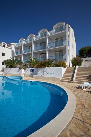 Imagen de los exteriores del Hotel Illyrian Resort. Foto 12