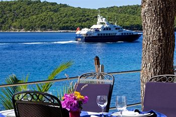 Imagen de la habitación del Hotel Illyrian Resort. Foto 4