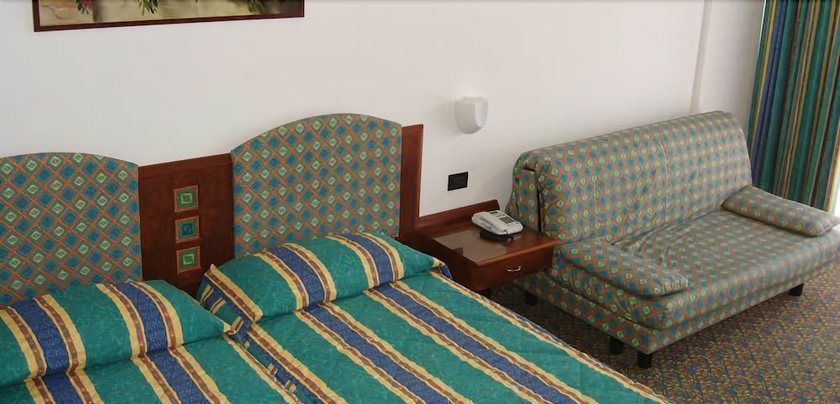 Imagen de la habitación del Hotel Ilma. Foto 12